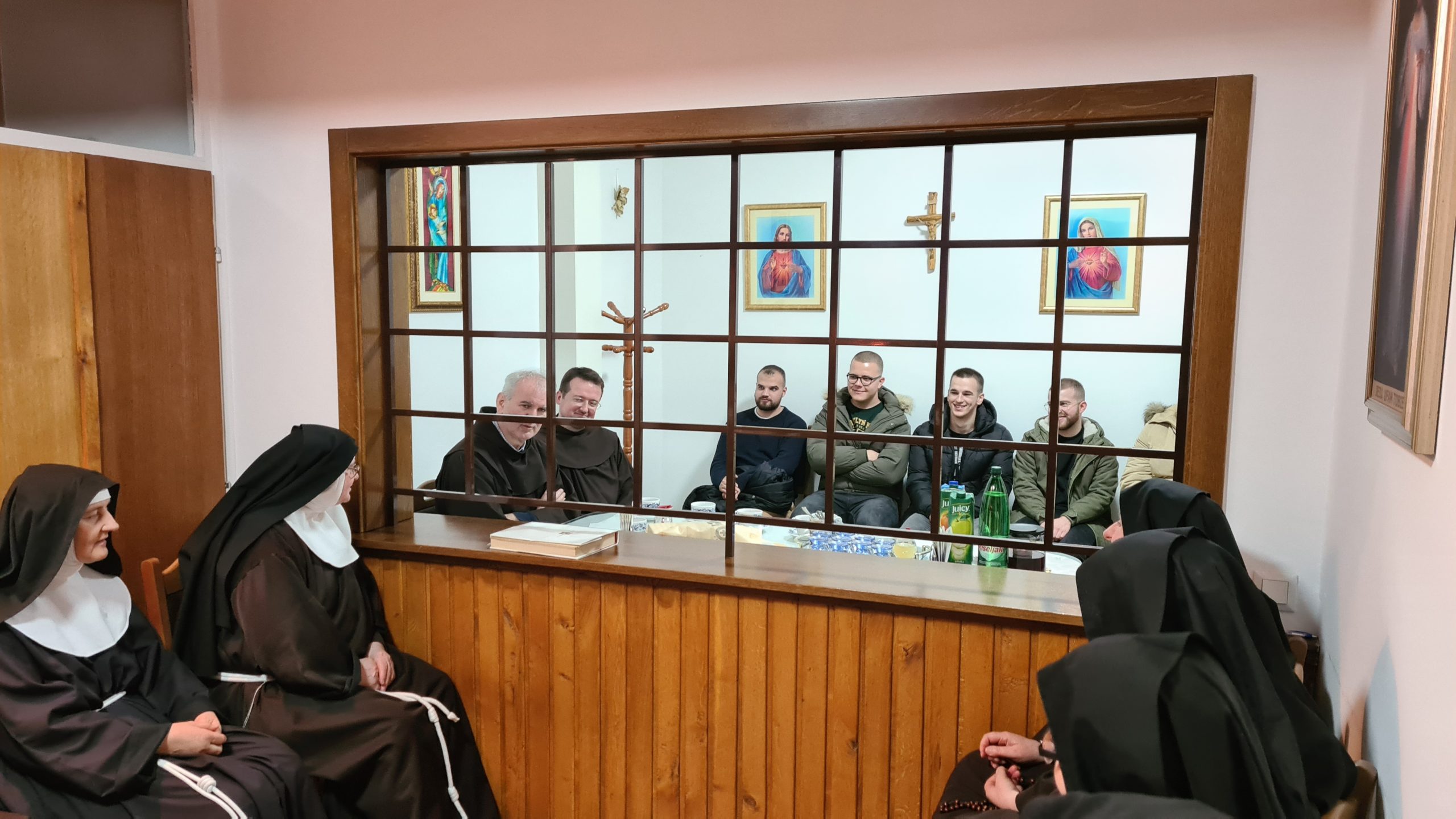 Pročitajte više o članku Provincijal fra Jozo Grbeš posjetio naš samostan